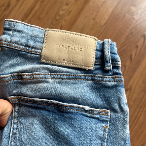 ZARA TRAFALUC RIPPED SKINNY JEANS - Picture 3 of 4